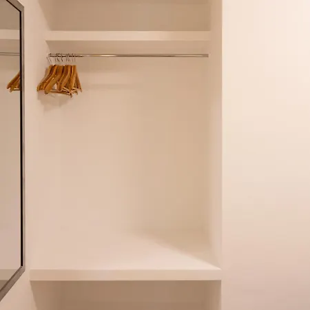 Sandra, Gasthof Makarska