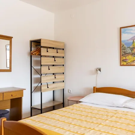Sandra, Maison d'hôtes Makarska