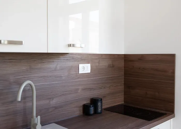 Sandra, Guest house Makarska